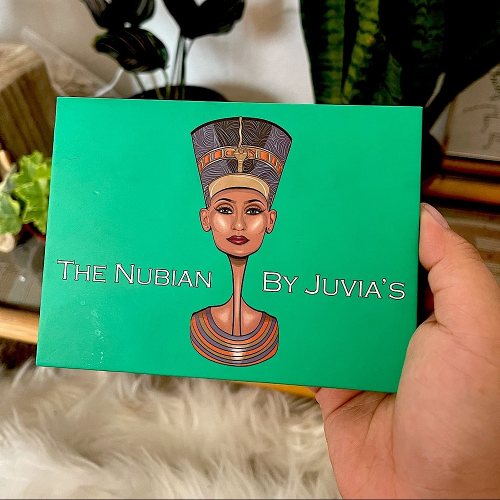 Juvias Place:The Nubian Eyeshadow Palette
